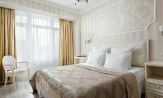 Гостиница Казахстан Ессентуки Люкс трехкомнатный-1