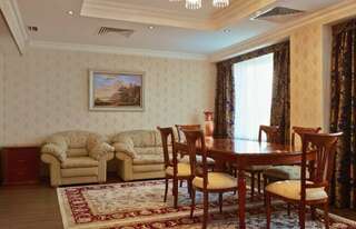 Гостиница Казахстан Ессентуки Сюит четырехкомнатный-2