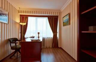 Гостиница Казахстан Ессентуки Сюит четырехкомнатный-3